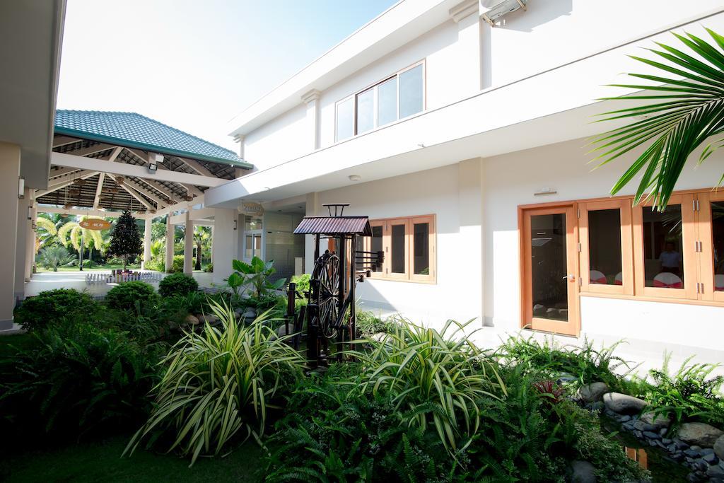 Hoa Binh Rach Gia Resort Exterior foto